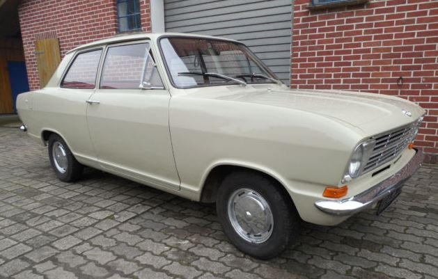 OpelKadettB2.JPG.d4a643380d17d1bbb3d554a6d6086c25.JPG